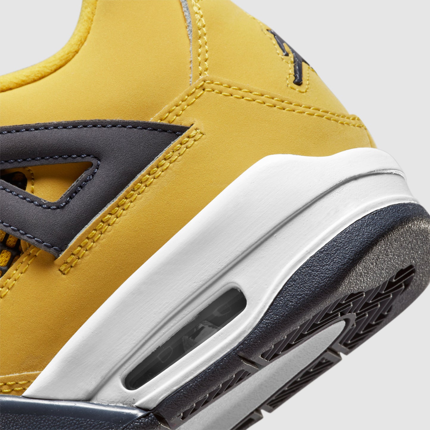 Air Jordan 4 Retro Yellow Thunder (GS)