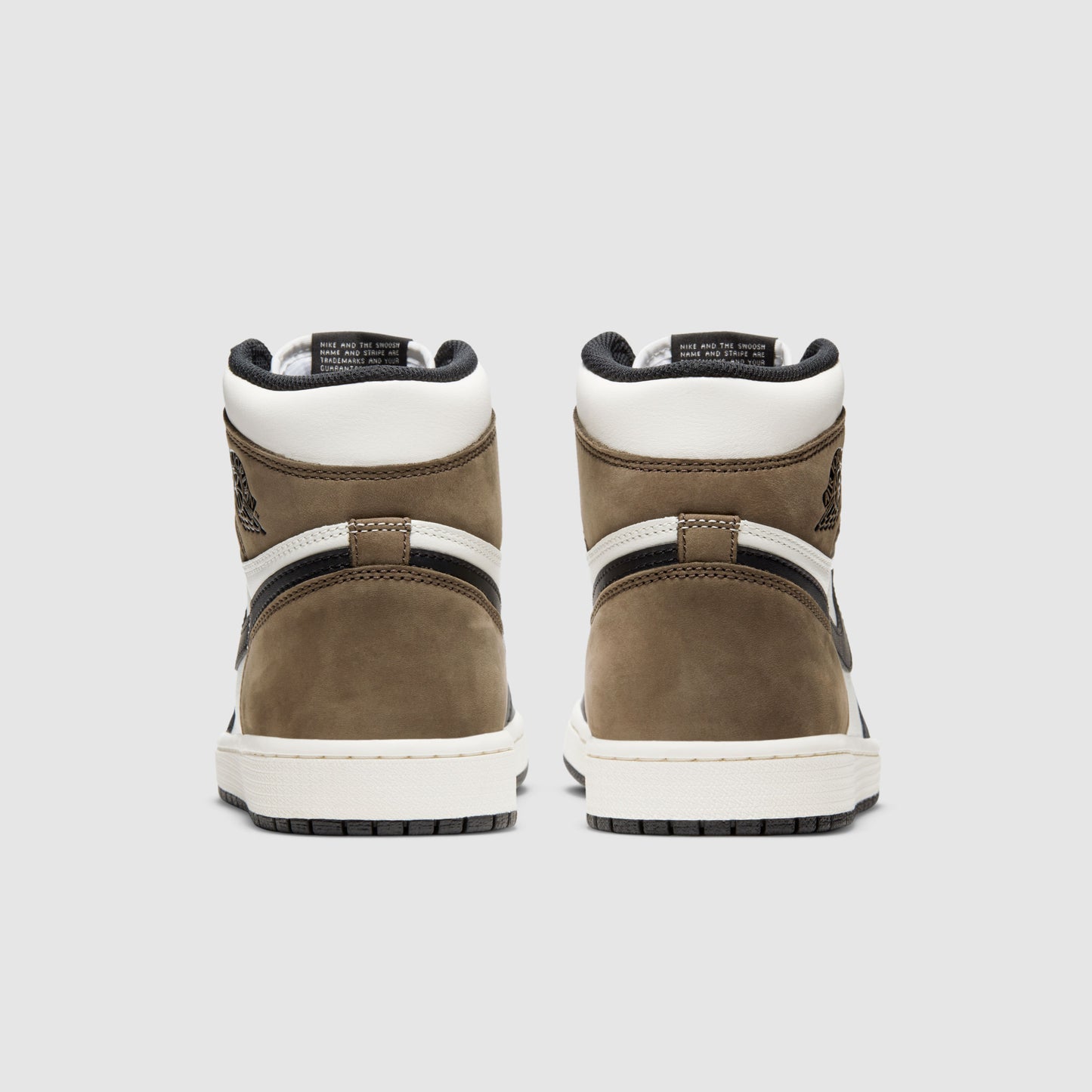 Air Jordan 1 Retro High OG Dark Mocha