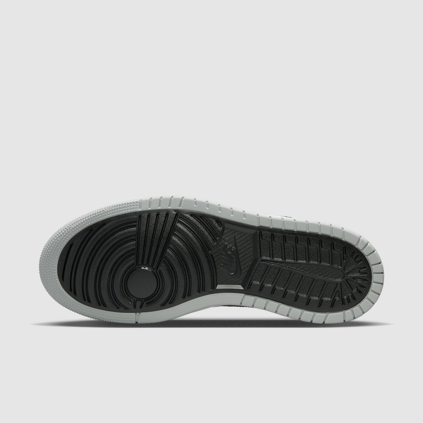 Air Jordan 1 High Zoom CMFT Smoke Grey
