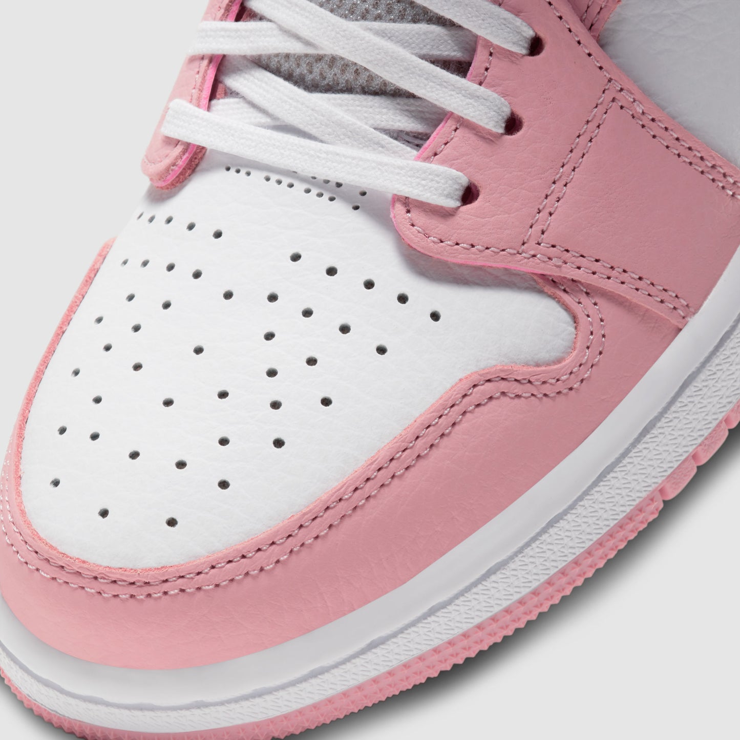 Air Jordan 1 High Zoom Air CMFT Pink Glaize (W)