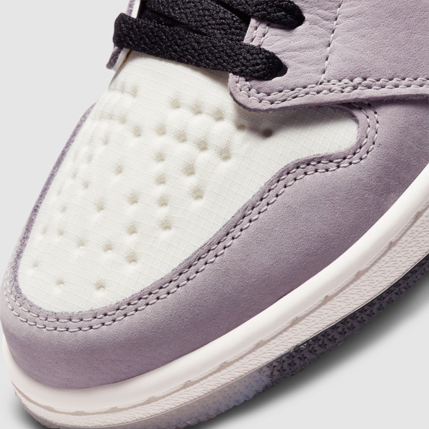 Air Jordan 1 Retro High OG Gore Tex Light Bone