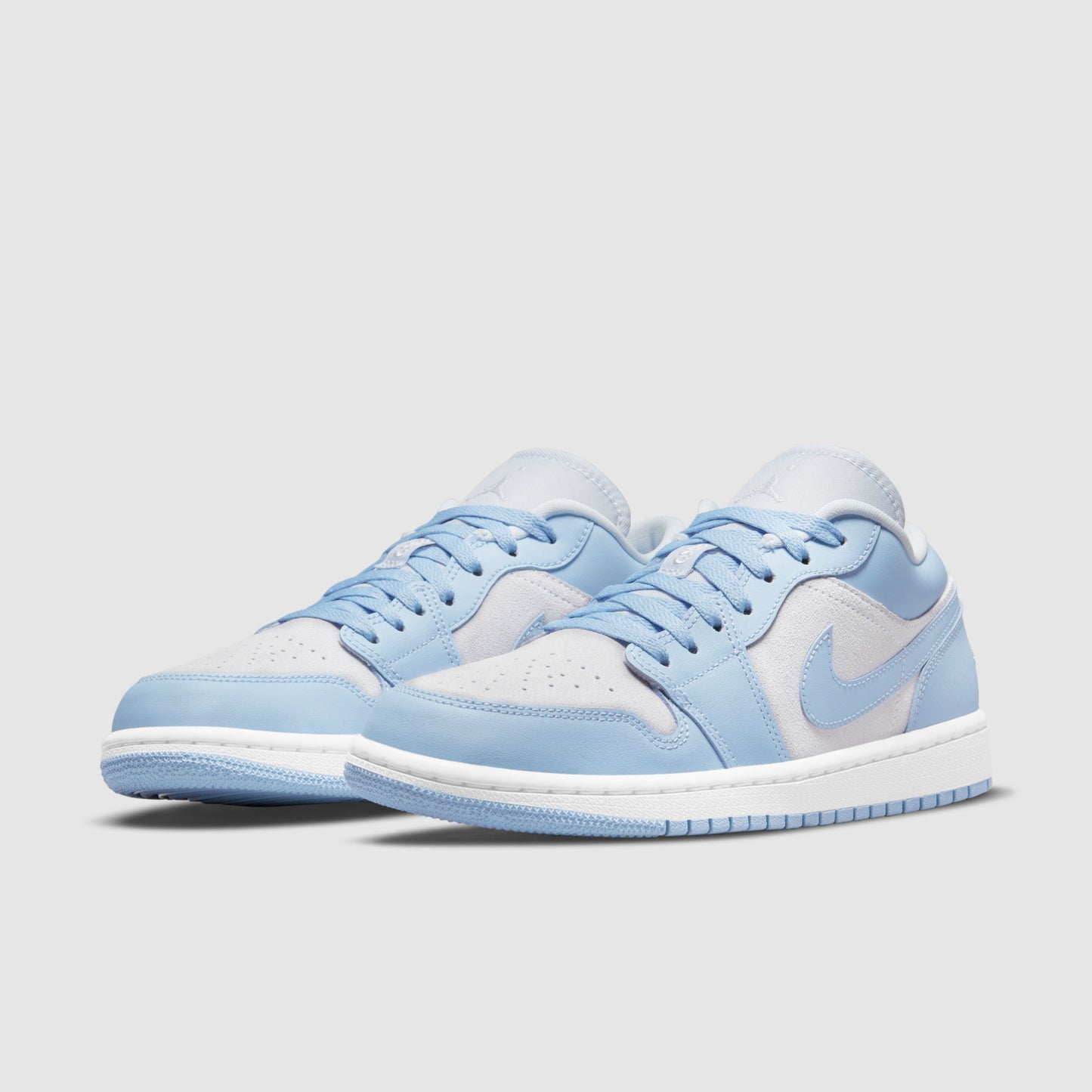 Air Jordan 1 Low Championship Blue (W)