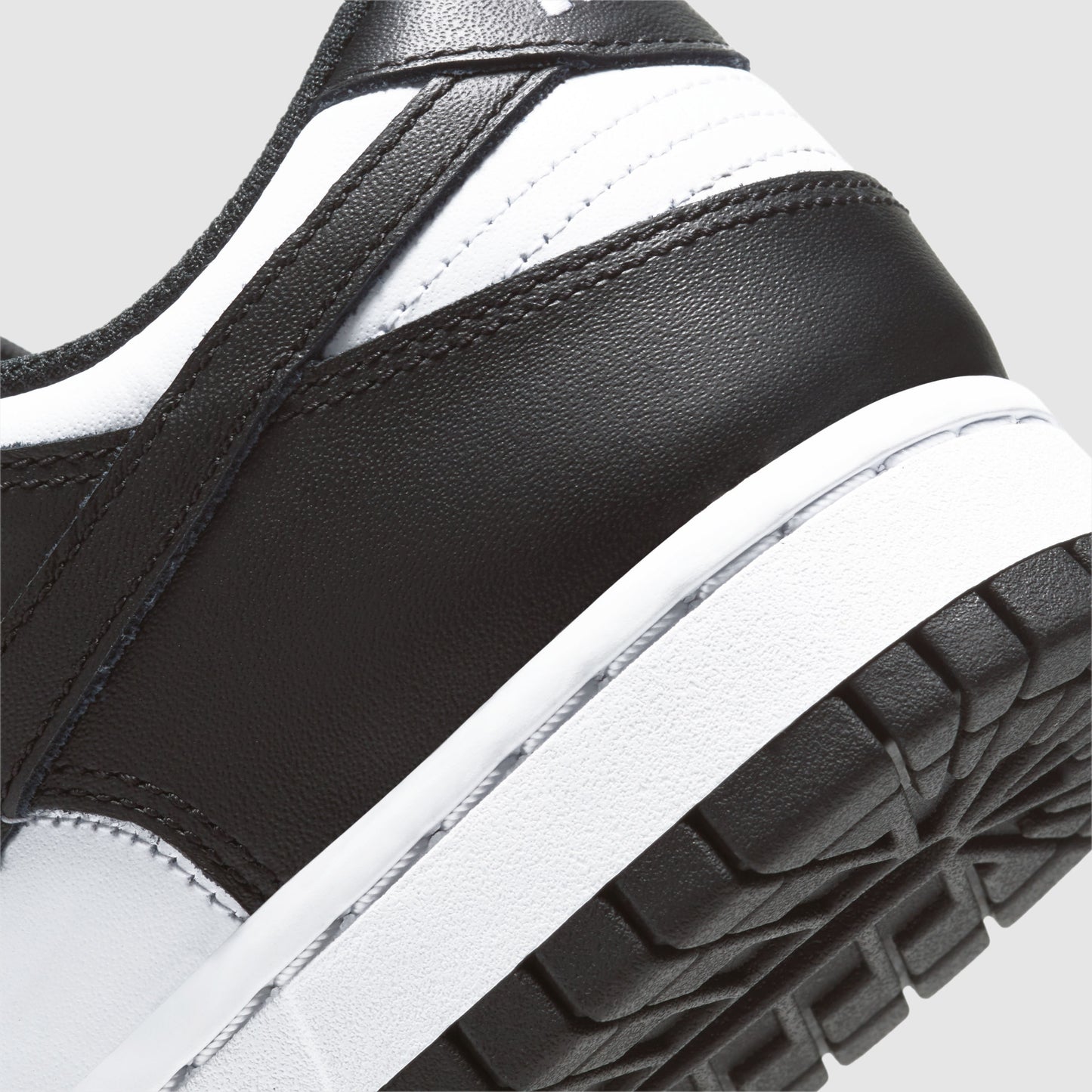 Nike Dunk Low Panda Black White (W)