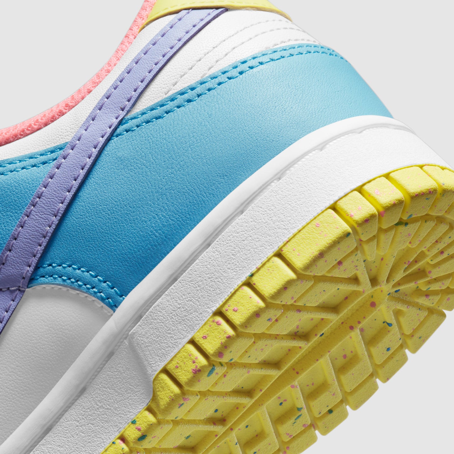 Nike Dunk Low SE Easter Candy 2021 (W)