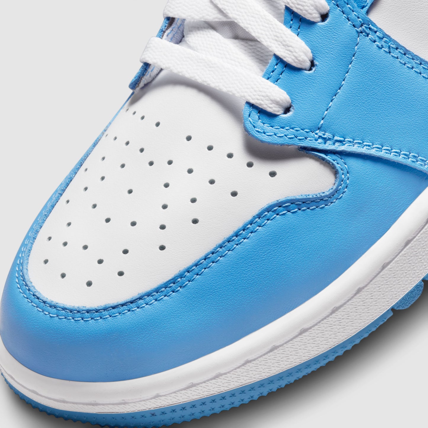 Air Jordan 1 Low Retro Golf "UNC"