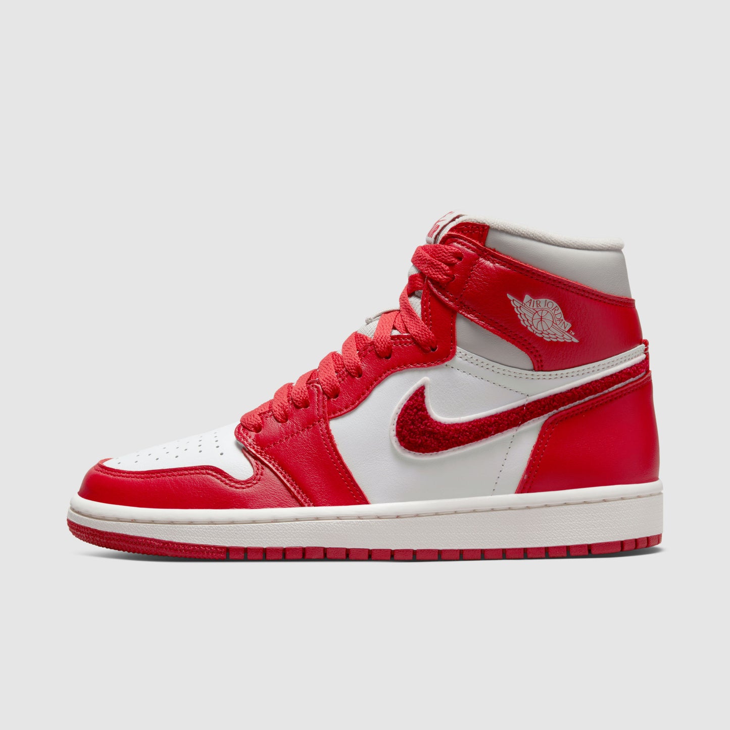 Air Jordan 1 Retro High OG Varsity Red (W)