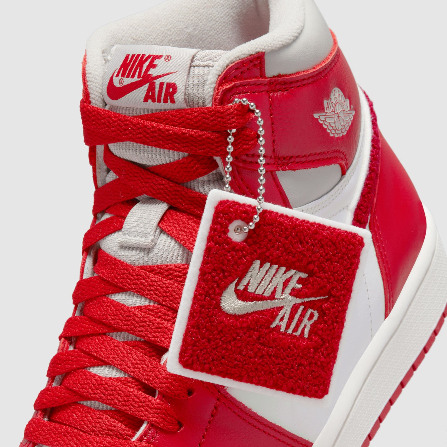 Air Jordan 1 Retro High OG Varsity Red (W)