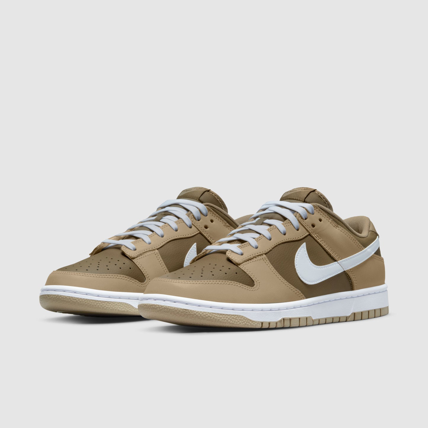 Nike Dunk Low Brown Chocolate