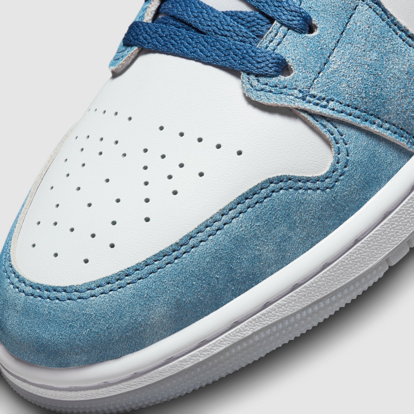 Air Jordan 1 Mid Light Blue Steel