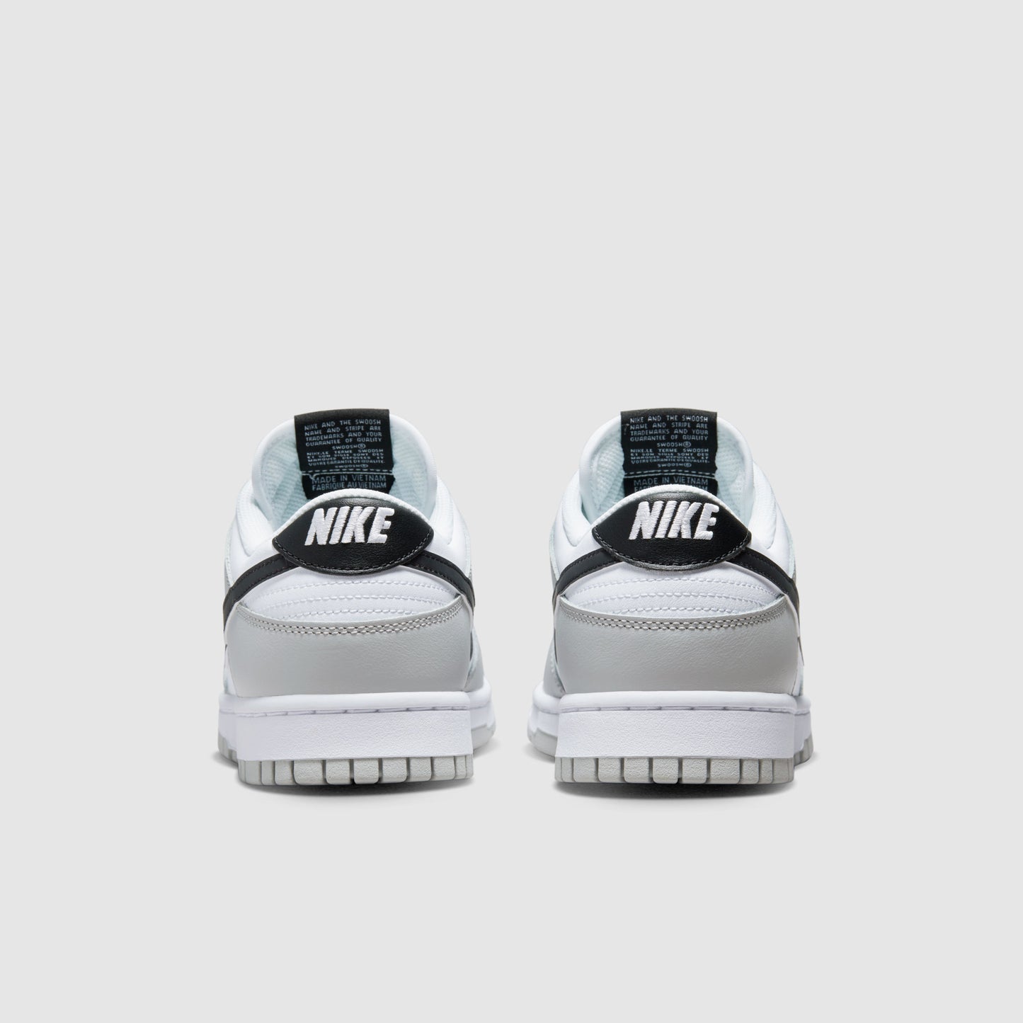 Nike Dunk Low SE Jackpot Grey
