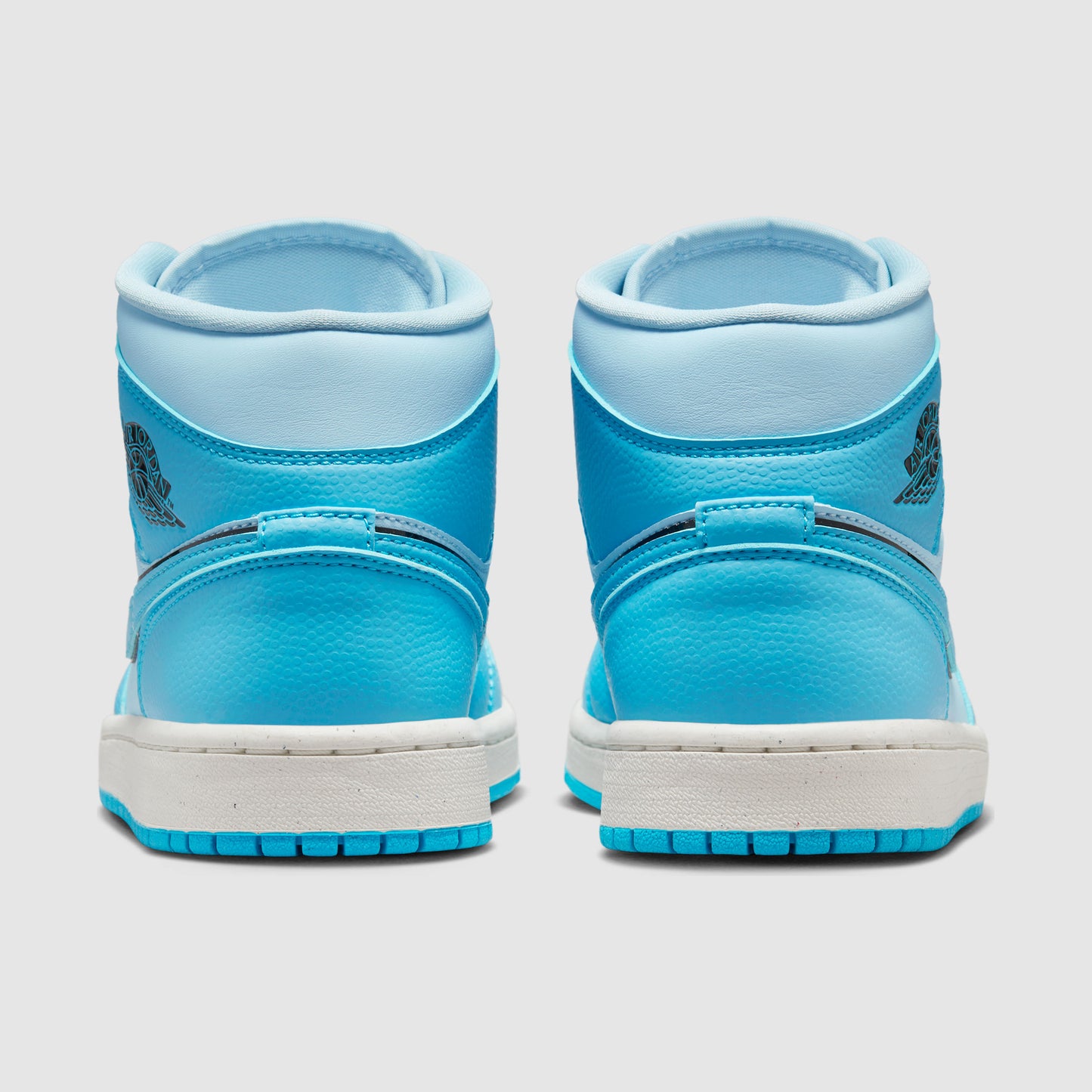 Air Jordan 1 Mid Ice Blue (W)