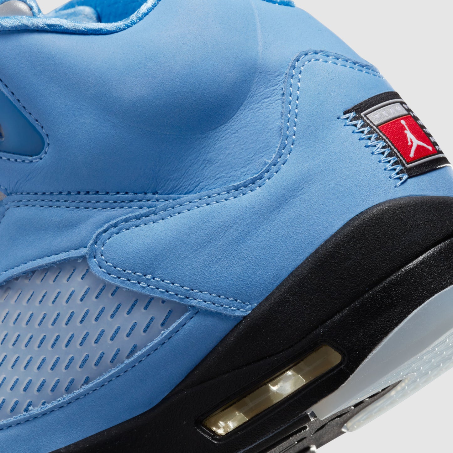 Air Jordan 5 Retro UNC