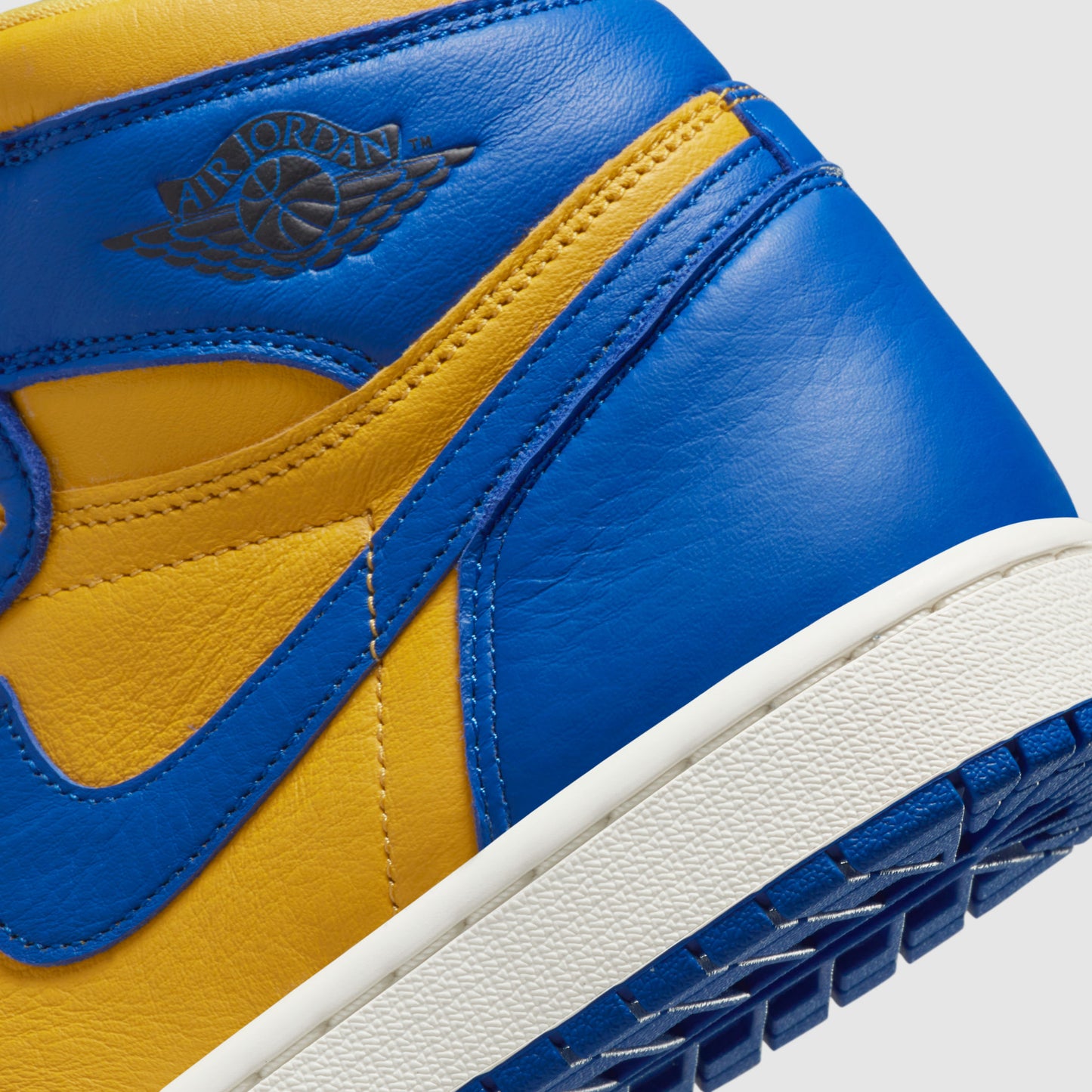 Air Jordan 1 Retro High OG Reverse Laney (W)