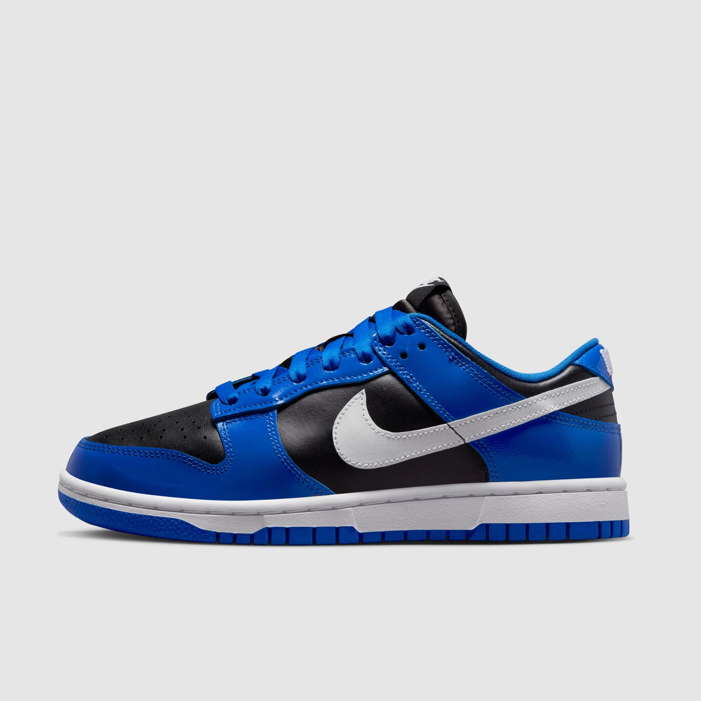 Nike Dunk Low Essential Game Royal (W)