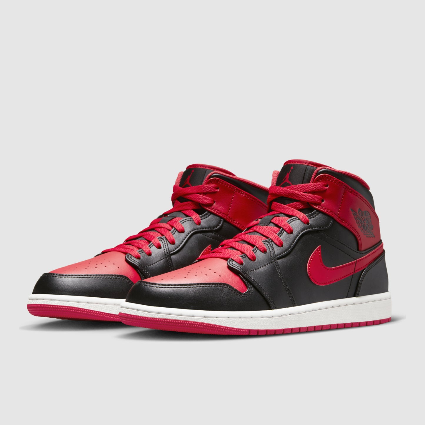 Air Jordan 1 Mid Fire Red