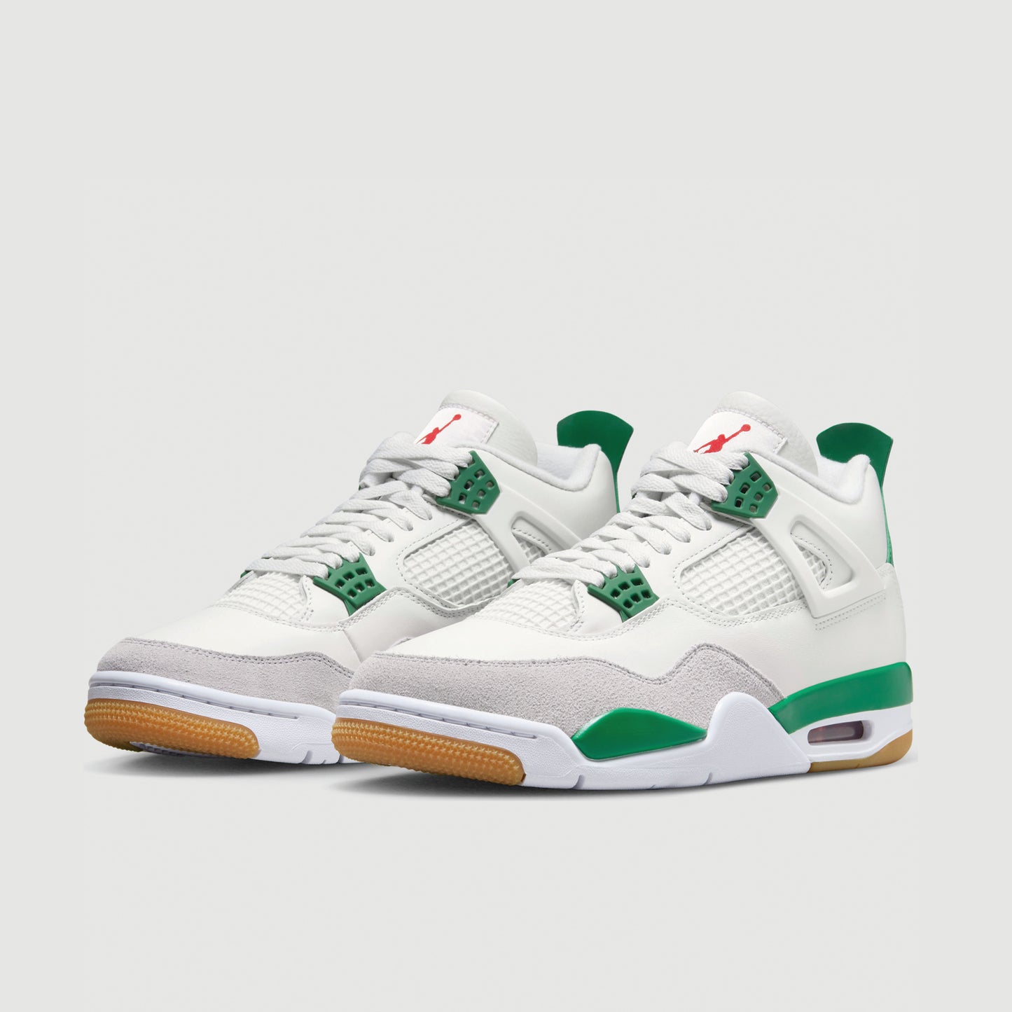 Air Jordan 4 Retro SB Pine Green