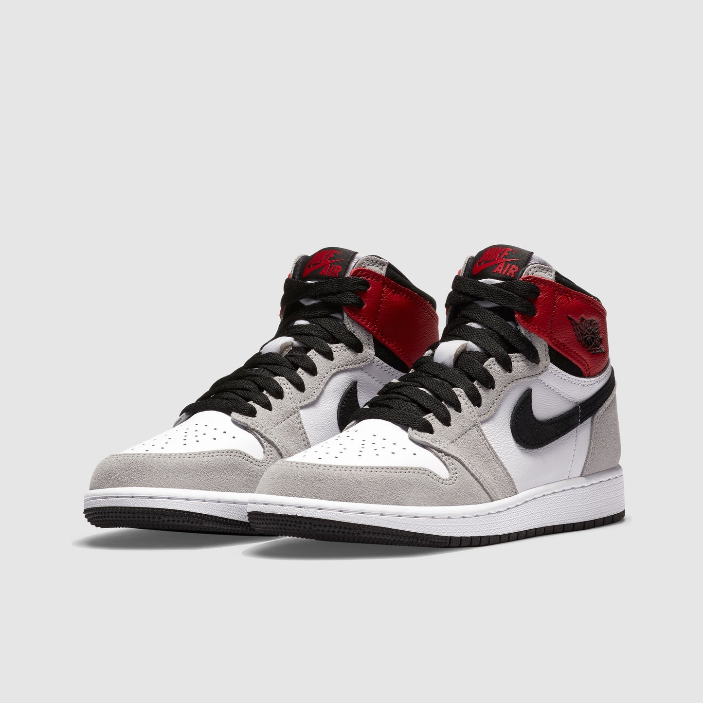 Air Jordan 1 Retro High OG Smoke Grey (GS)