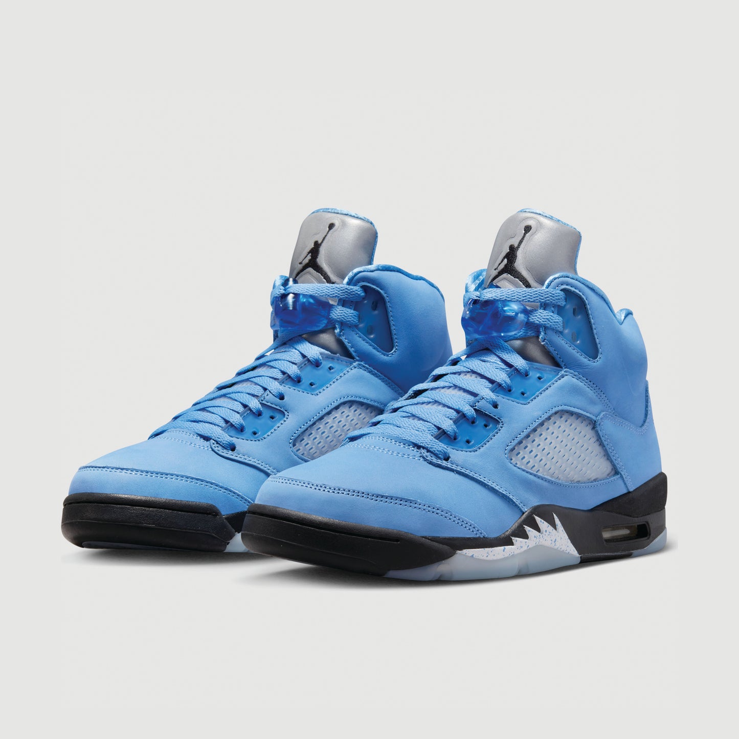 Air Jordan 5 Retro UNC