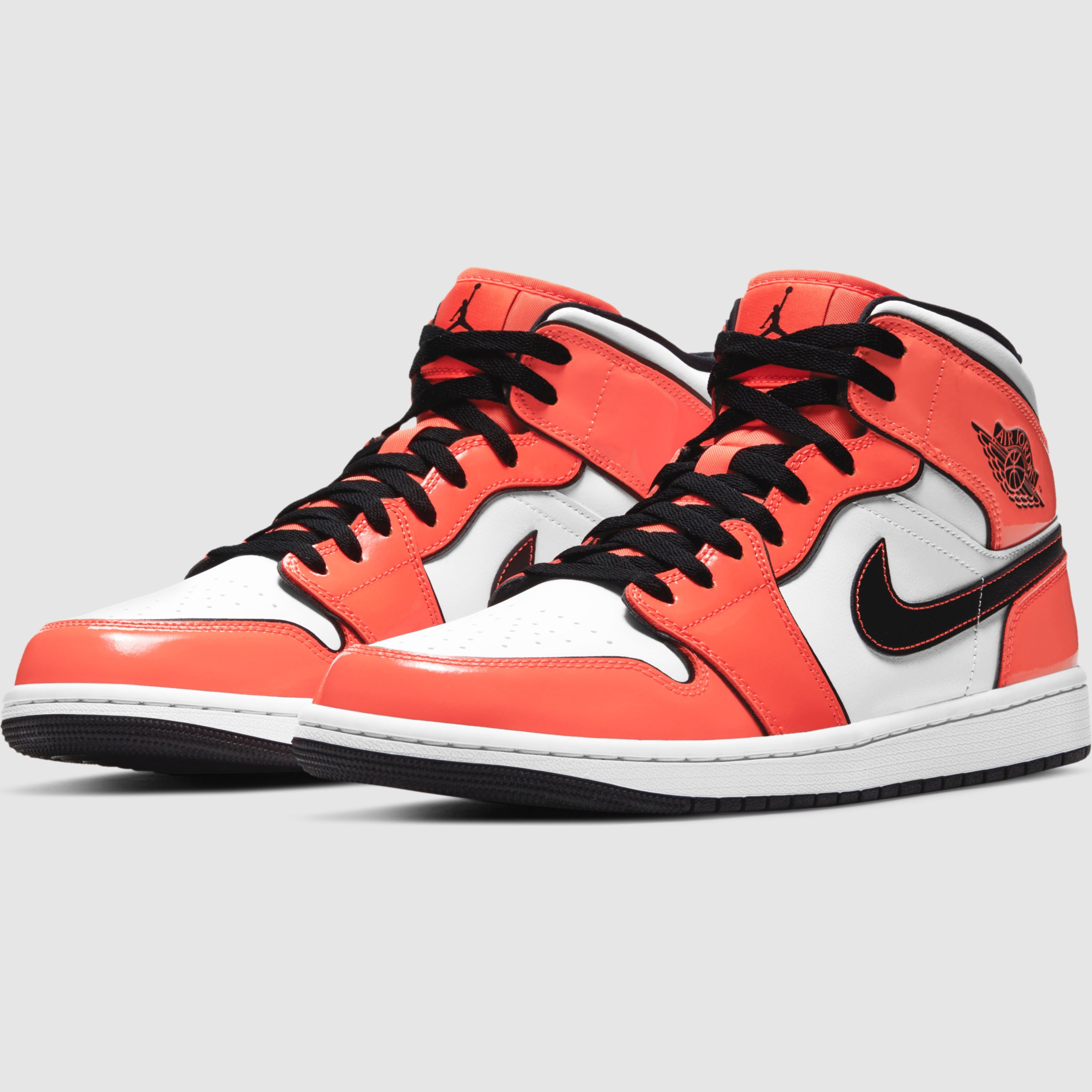 Air Jordan 1 Mid SE Turf Orange Scalers Sneaks