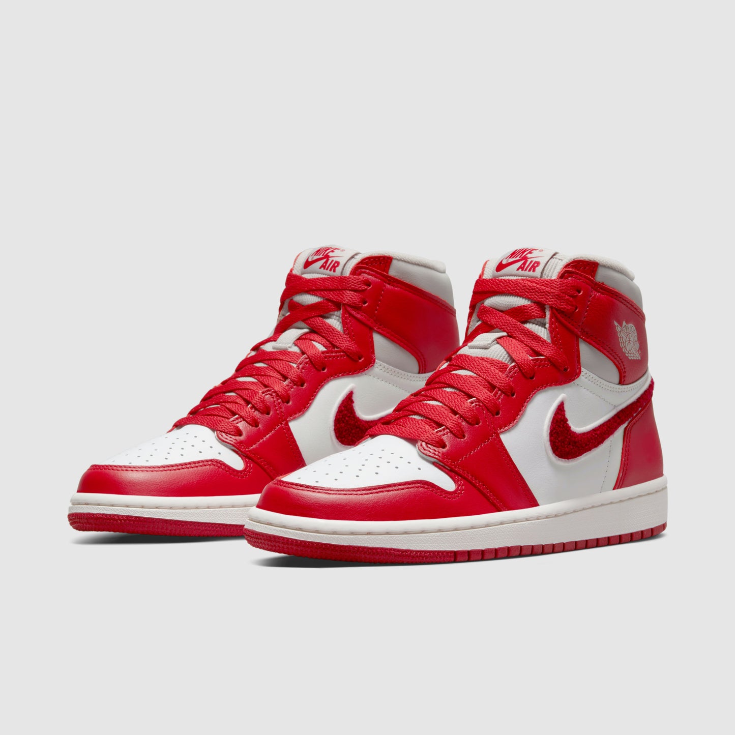 Air Jordan 1 Retro High OG Varsity Red (W)