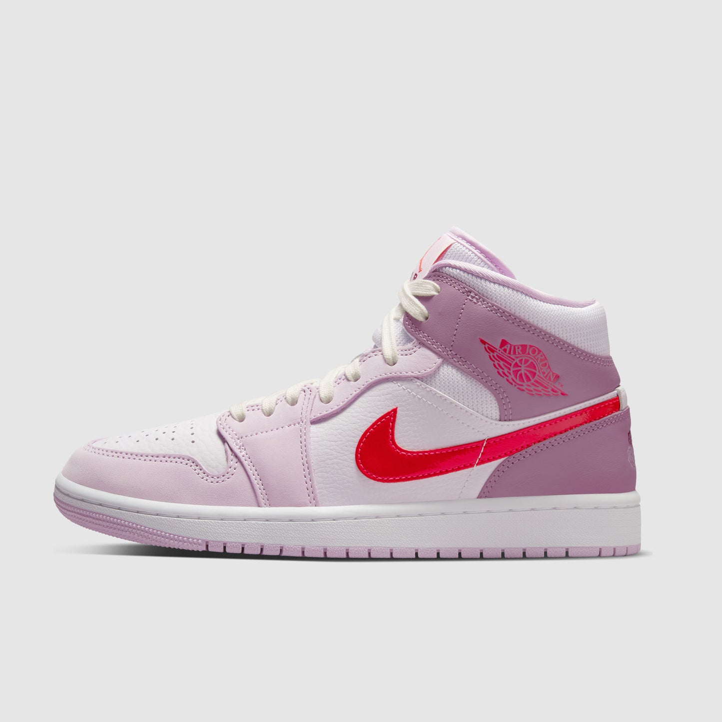 Air Jordan 1 Mid Valentines Day (W)