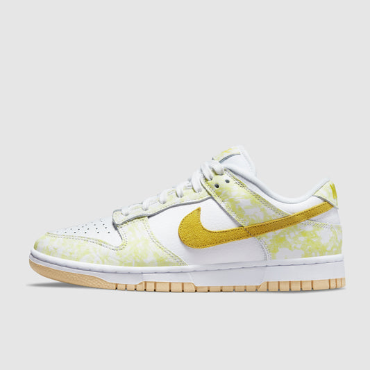 Nike Dunk Low Yellow Strike (W)